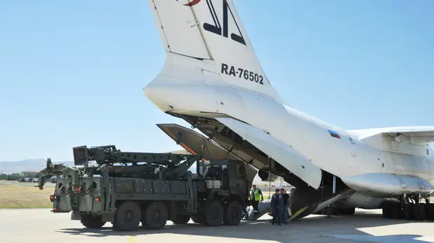 Эксперт прокомментировал требования США к Турции по С-400