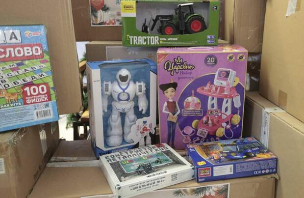 Балаларга Яңа елга кыйммәтле бүләкләр бирергә ярыймы?