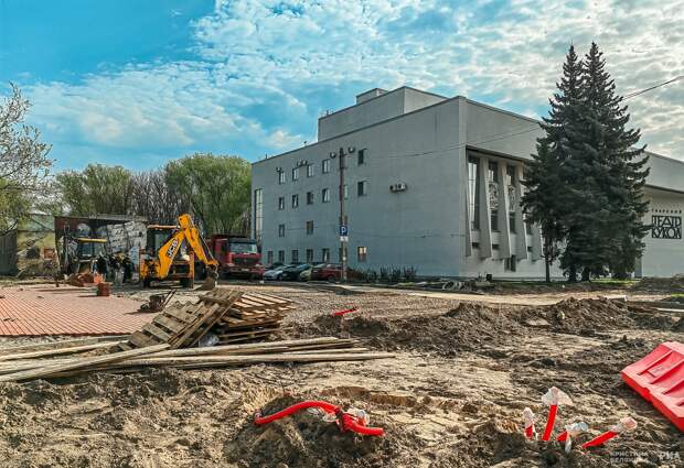 У Тверского театра кукол ведутся ремонтные работы