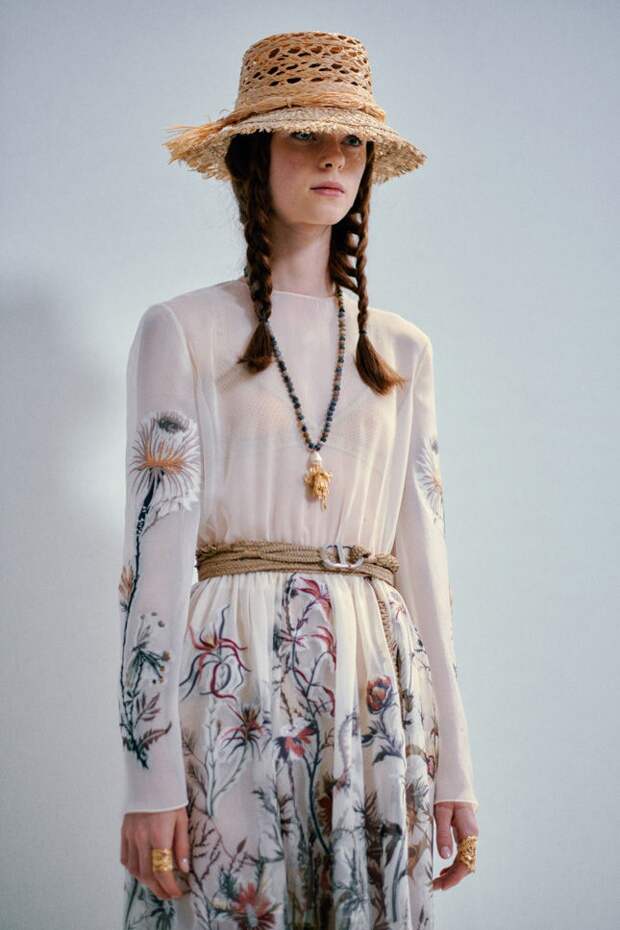 Косички от Dior 2020