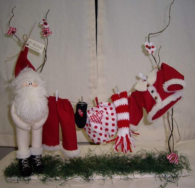Papai Noel Peladinho by Atelier Eu & Voce by Andrea Malheiros, via Flickr