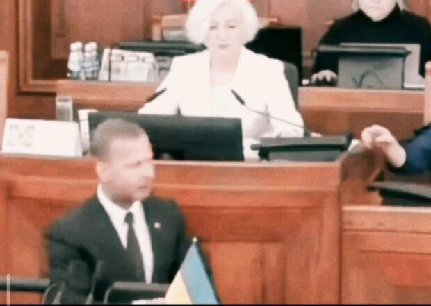 Латвийский суд дал добро на арест лидера русской партии Росликова