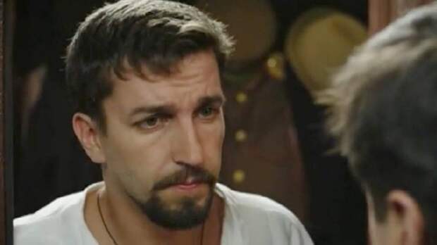 Умер 49-летний актер Тихон Котрелев, попавший в психбольницу два дня назад