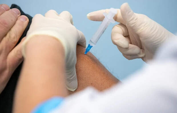 Около 400 тысяч жителей Тульской области сделали прививку от гриппа