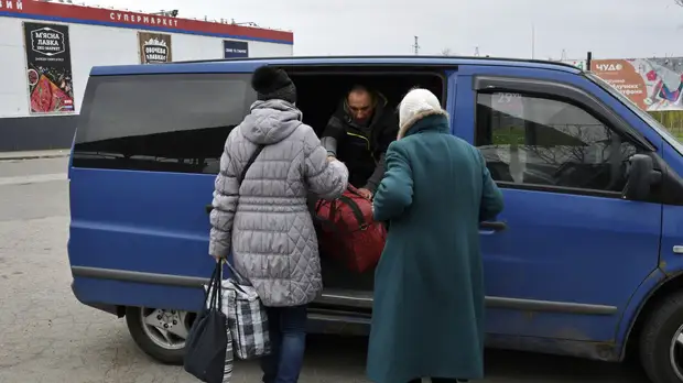 В ДНР сообщили об эвакуации 601 человека из Мариуполя в Безыменное за сутки