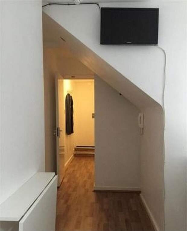 Крошечная квартира шириной 2 метра за 170 тыс. долларов в Великобритании