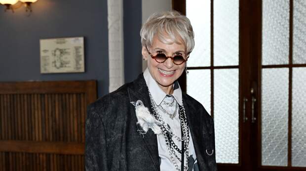 Конфликт с Кравченко, потеря ребенка и уход со сцены: слухи о Людмиле Артемьевой