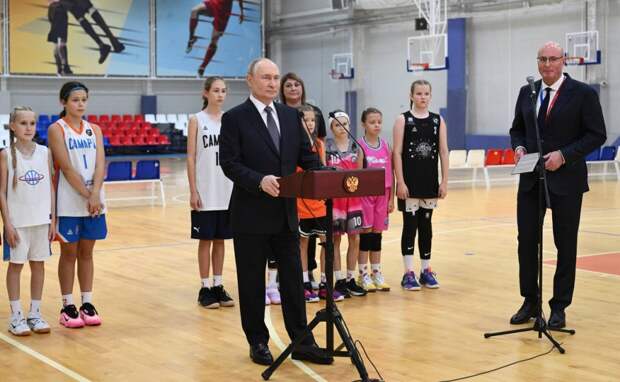 Глава Оренбуржья Евгений Солнцев поделился новостью об участии в открытии Академии настольного тенниса в Оренбурге Глава Оренбуржья Евгений Солнцев поделился новостью об участии в открытии Академии настольного тенниса в Оренбурге