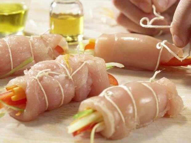Куриные рулеты с овощами и кунжутом рецепт, еда, куриный рулет, видео, длиннопост