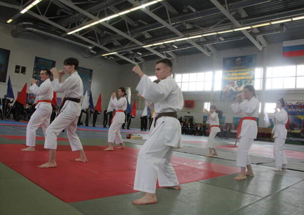 В Пскове прошли IX Игры боевых искусств, посвященные подвигу военнослужащих 6-й роты и героев-десантников, участвующих в специальной военной операции