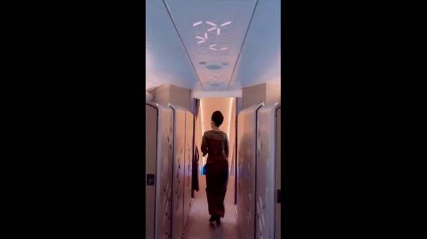 Так выглядит первый класс в самолетах «Сингапурских авиалиний» https://t.me/webmoney_dn/316500Video: Клип