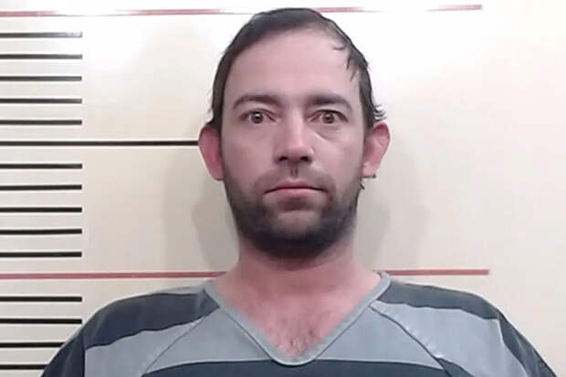 Экс-бойфренд модели Беллы Хадид попал в полицию из-за пьяного дебоша