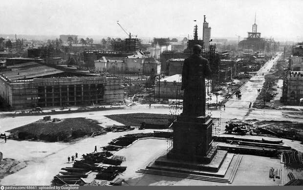 Создание скульптуры «Сталин» на ВСХВ, 1939 год
