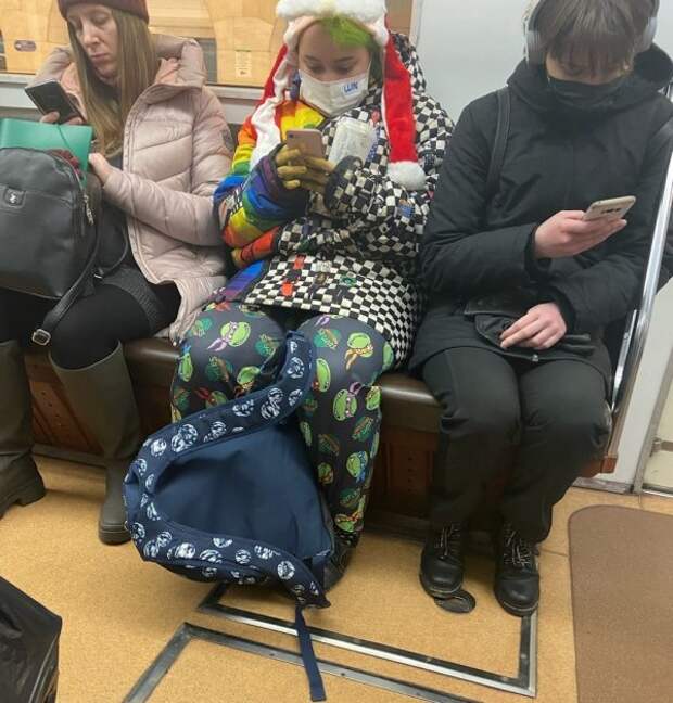 Модники и чудаки из метро