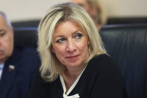 «Брат, не подкачай»: Захарова призвала Соловьева высказаться о новых санкциях ЕС