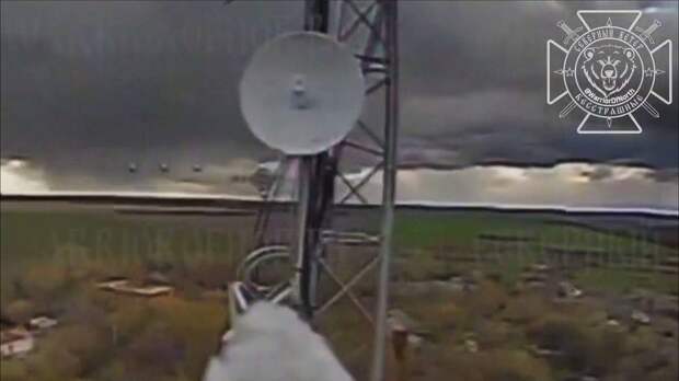 Боевая работа российских операторов БПЛА в зоне СВО попала на видео