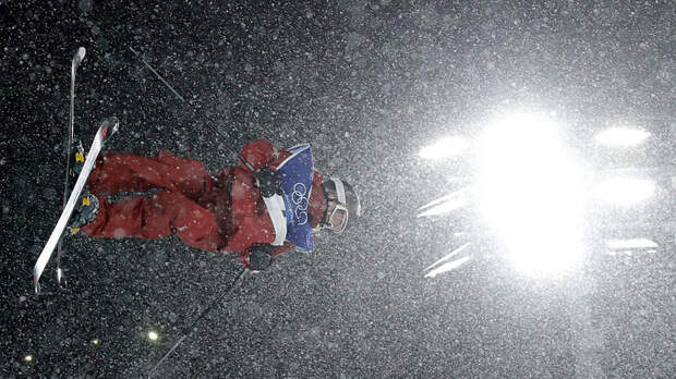 Соревнования по сноуборду и фристайлу на Играх-2026 отложили из-за снегопада