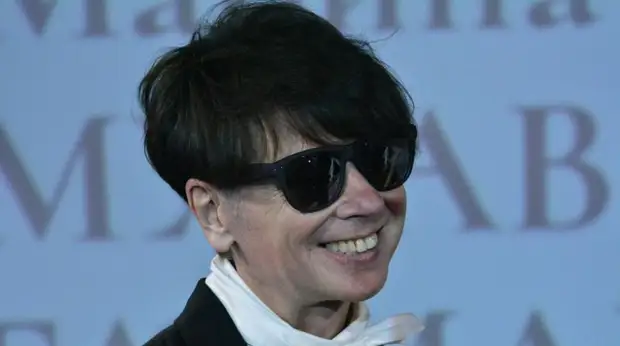 Еле ходит: в Сети появилось печальное видео с тяжелобольным Юдашкиным