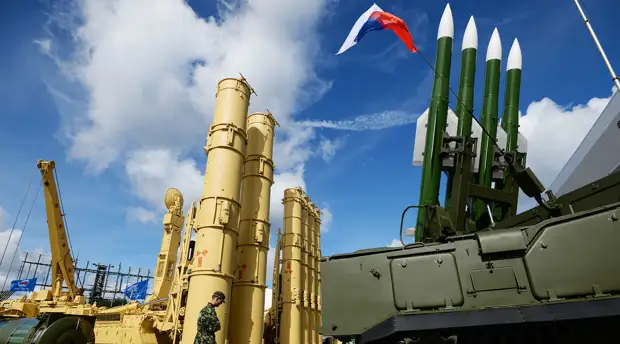 Высокий экспортный потенциал: как Россия борется за лидерство на мировом рынке вооружений