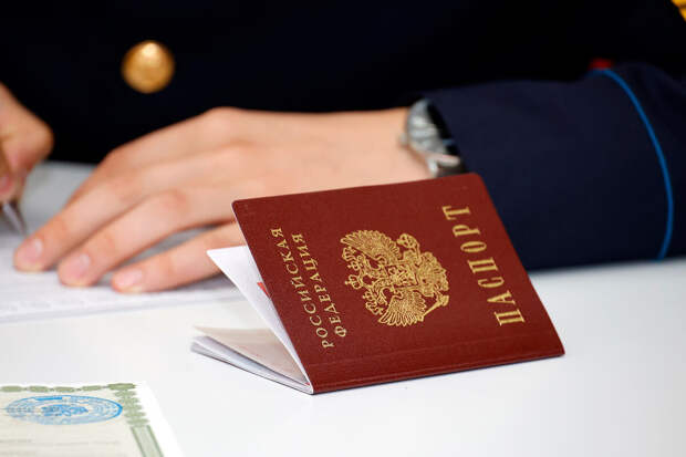 Переехавший в Россию британец Буллен не понимает, за что его лишили гражданства