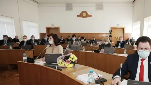 В области утвердили крупные подъемные для сельских учителей