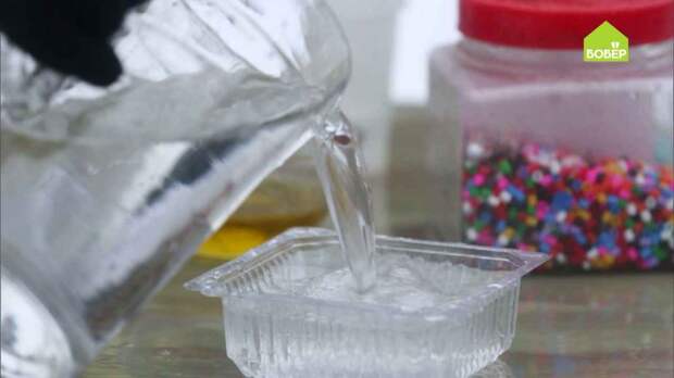 Подсвечники изо льда