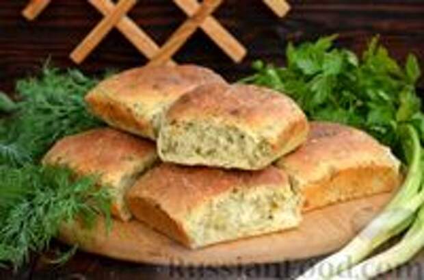 Фото к рецепту: Хлебные булочки с зеленью