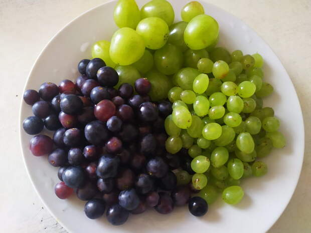 Маринованный виноград «Домашние оливки» - кисло-сладкие на вкус и упругие, как свежий