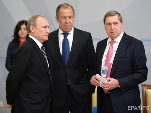 Владимир Путин, Сергей Лавров, Юрий Ушаков(2019)|Фото: EPA/UPG