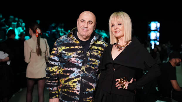 Мясорубка вместо бриллиантов: чем Пригожин удивляет Валерию спустя 23 года в браке