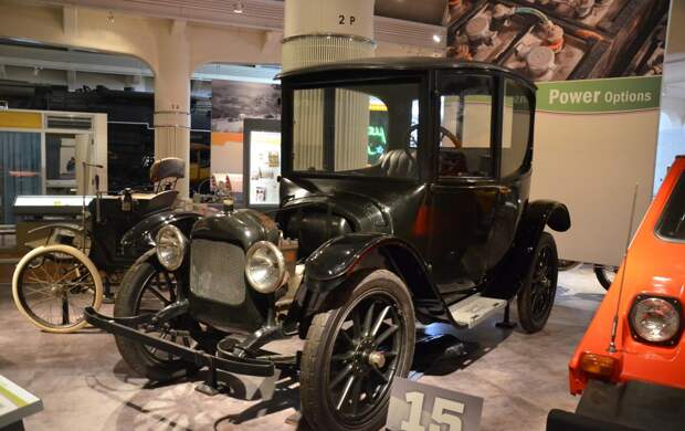 Как бензин уничтожил электромобили задолго до Tesla