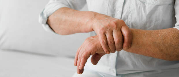 Болят суставы на погоду? Причины, лечение и профилактика | Подробный обзор