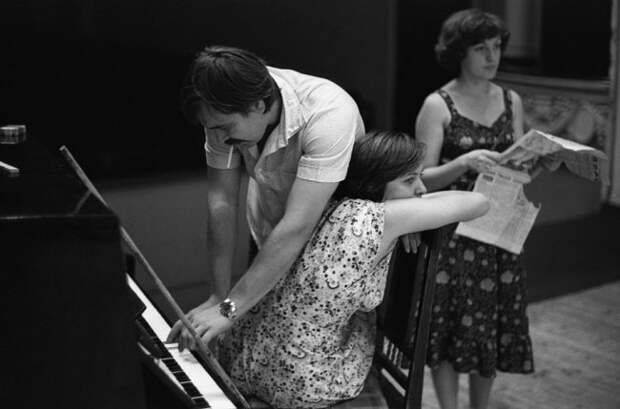 Культработники на сцене. Клуб Строителей, Новокузнецк, 8 августа 1982 года. СССР, ностальгия, фото