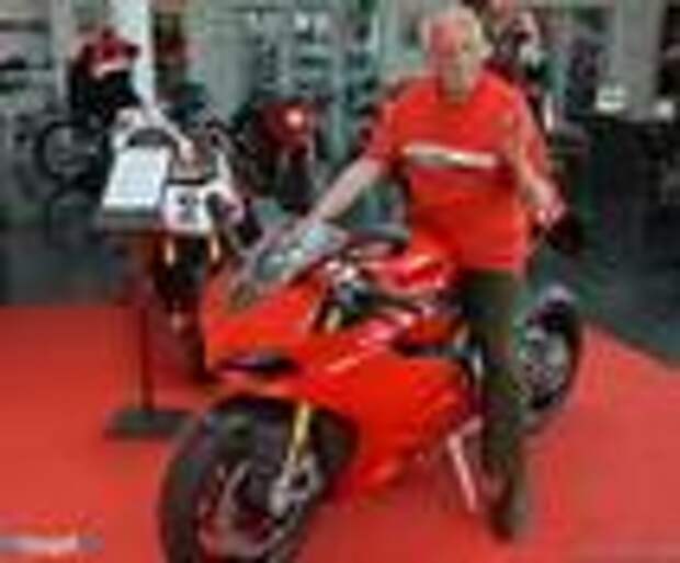 85-летний венгр купил 1199 Panigale