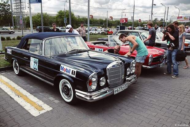 Mercedes-Benz Classic Day в Москве (57 фото)