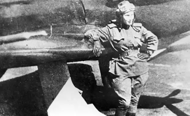       . 1943  