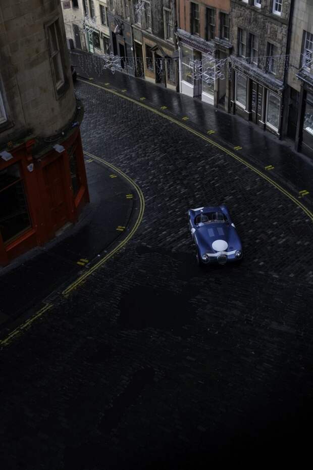 Компания Ecurie Ecosse выпускает семь ручных репродукций гоночного Jaguar C-Type