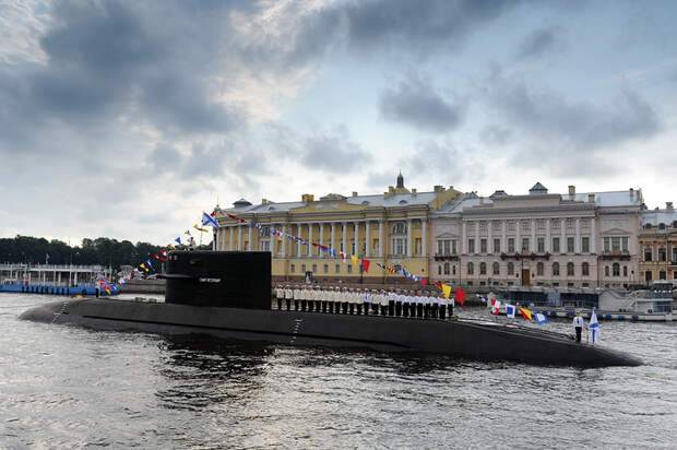 Подводная лодка "Санкт-Петербург"