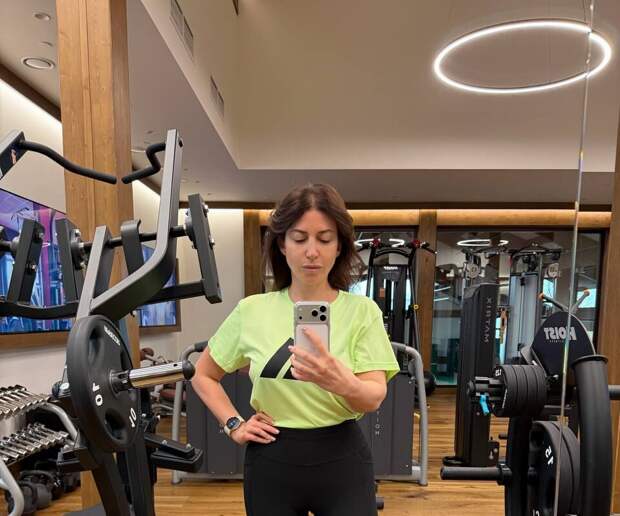 Певица Жасмин снялась в обтягивающих лосинах после похудения