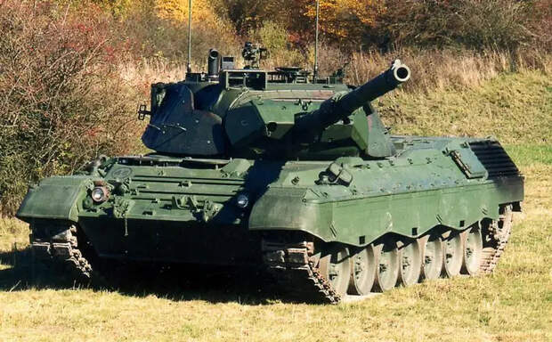 Германия и Дания поставили Украине новую партию немецких танков Leopard 1A5
