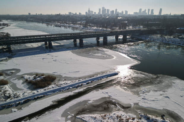 В соседней с Россией европейской стране возникли перебои с топливом