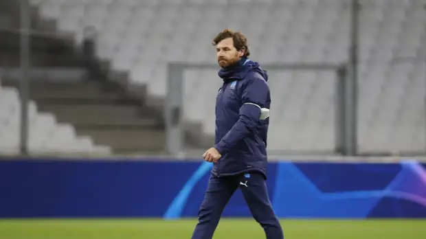 Источник: РФС начал переговоры с Виллаш-Боашем