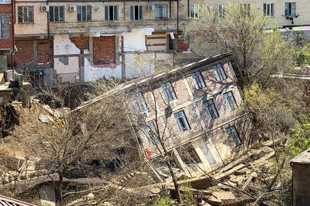 Вдова с двумя детьми из российского региона задолжала 500 тысяч рублей и лишилась дома