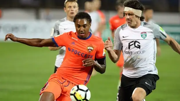 Гончаренко отказался комментировать возможный переход Витиньо во «Фламенго»