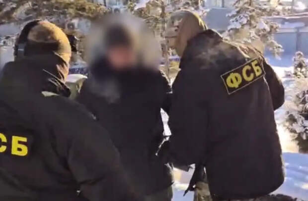 Сотрудники ФСБ задержали чиновников РЖД за крупные взятки