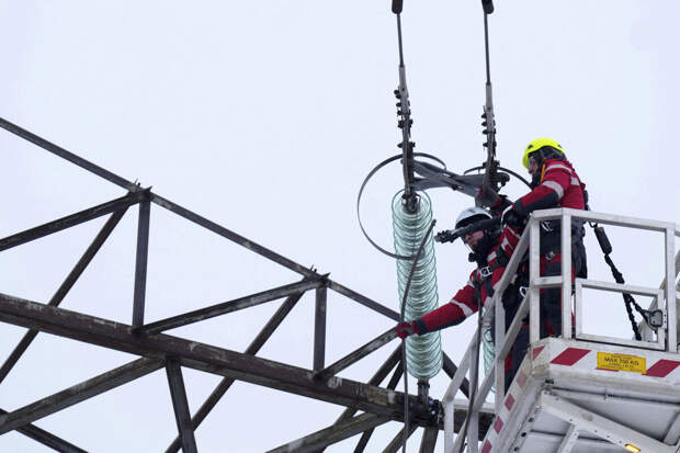 В Херсонской области отключили электричество в пяти селах из-за срочного ремонта