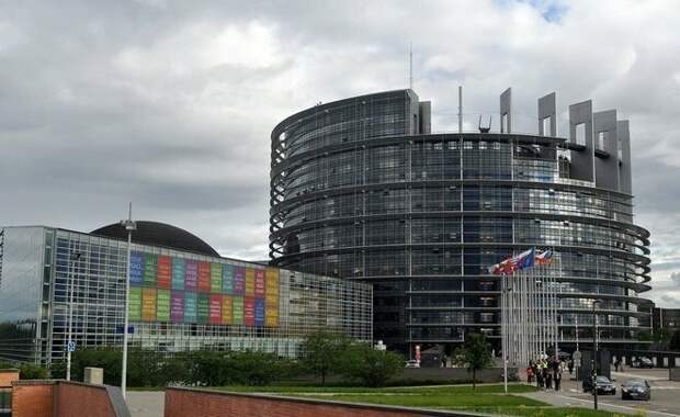 Европарламент и его сомнительные резолюции