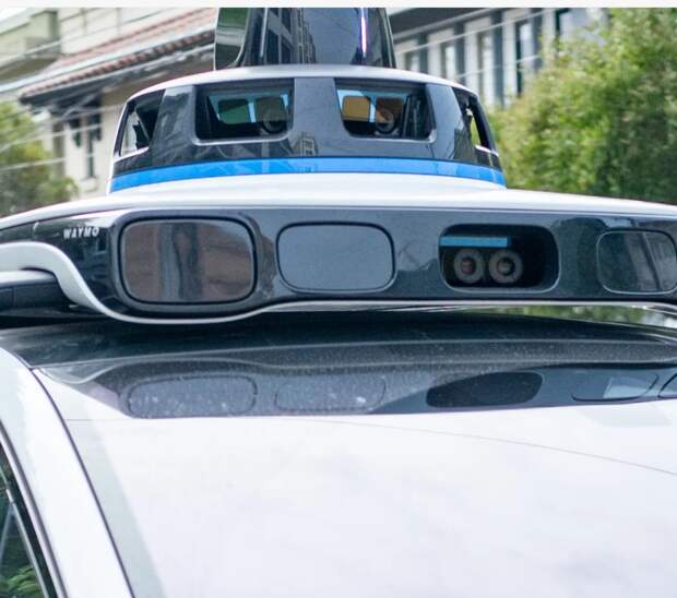 Waymo.jpg Waymo.jpg