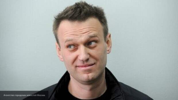 Адагамов разочаровался в Навальном после срыва стратегии на голосовании по поправкам