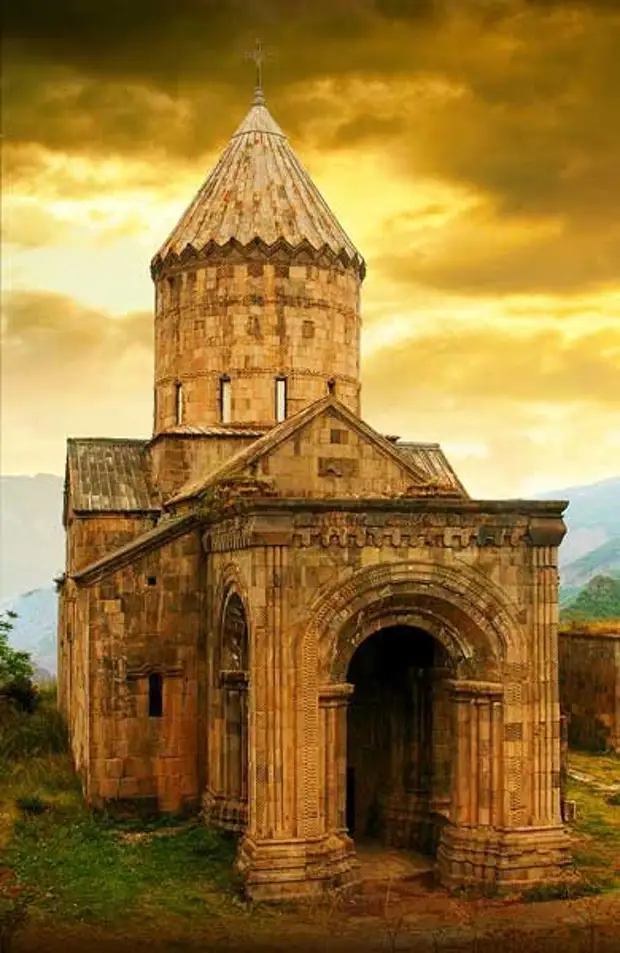 Армянская Церковь Tatev